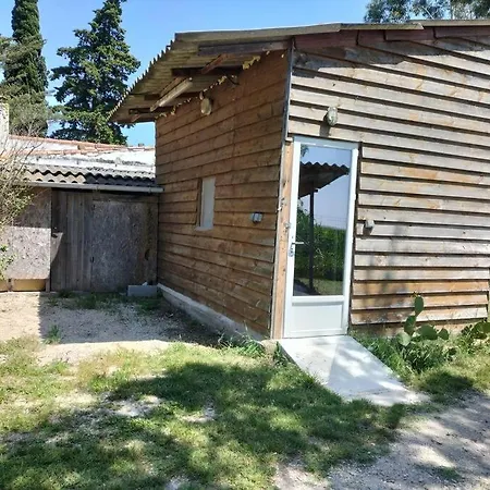 아파트 Chalet Au Bord De L'etang. 모기오